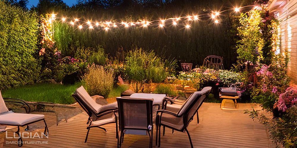 庭に奥行が生まれる