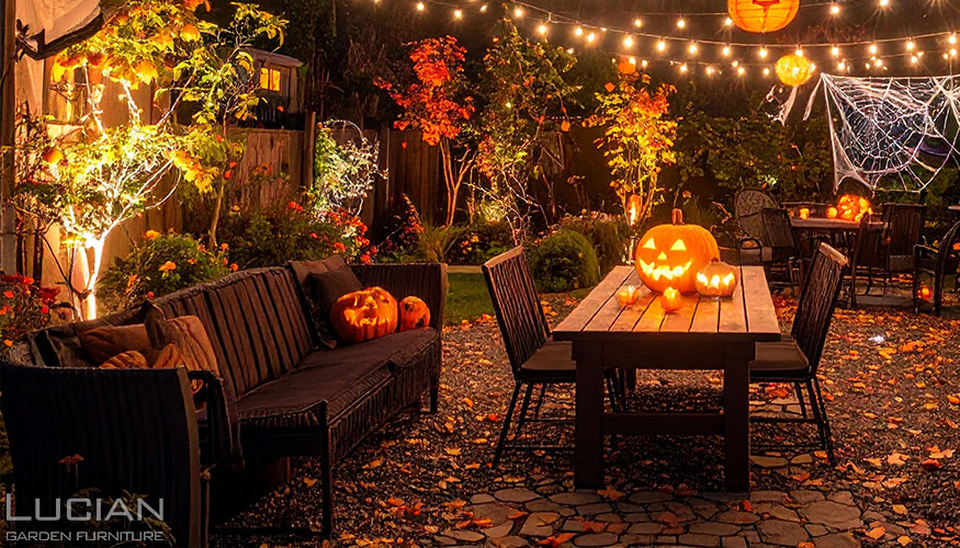 夜のハロウィンを彩る照明の工夫